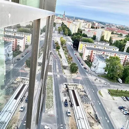 Hanza Tower Lux Jacuzzi & Sauna & Pool Apartamento