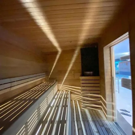 Hanza Tower Lux Jacuzzi & Sauna & Pool Διαμέρισμα Στσέτσιν